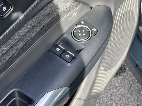 New 2025 Ford Mustang image 16