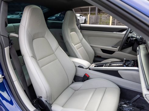 Used 2020 Porsche 911 Carrera S image 48