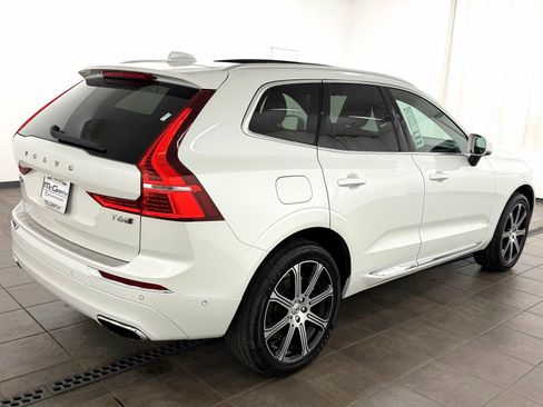 Used 2019 Volvo XC60 T6 Inscription w/ Protection Package Premier AWD/4WD image 5