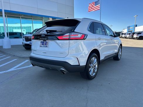 Used 2024 Ford Edge Titanium image 5