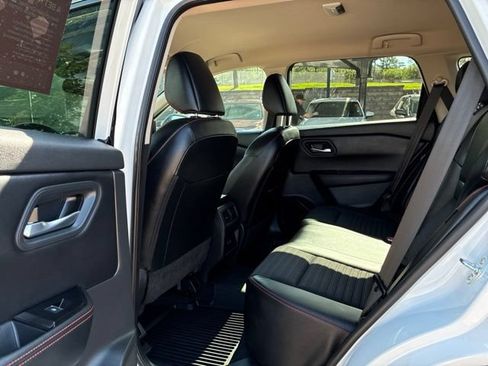 Certified 2025 Nissan Rogue SV w/ Rock Creek Premium Package AWD/4WD image 24