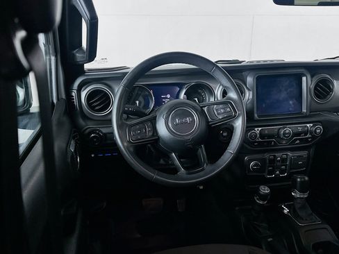 Used 2023 Jeep Wrangler Unlimited w/ 8.4" Radio Group AWD/4WD image 17