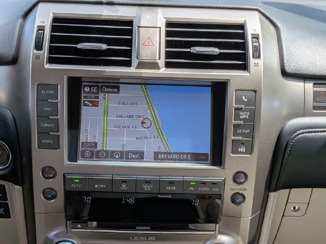 Used 2021 Lexus GX 460 Premium w/ Premium Package AWD/4WD image 17