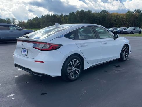 Used 2024 Honda Civic LX image 9