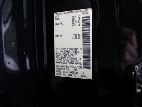 Used 2016 Nissan Maxima SR w/ Interior Lighting Package image 44