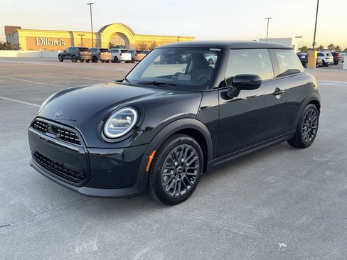New 2026 MINI Cooper 2-Door Hardtop image 3