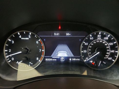 Used 2019 INFINITI QX50 Essential w/ Sensory Package FWD image 16
