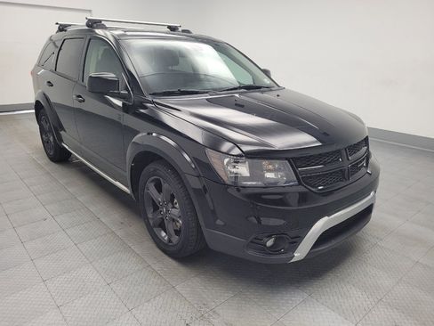 Used 2019 Dodge Journey Crossroad image 13