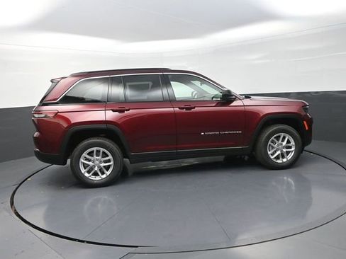 New 2026 Jeep Grand Cherokee Laredo X AWD/4WD image 10