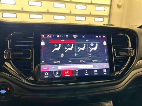 Used 2021 Dodge Durango GT image 23