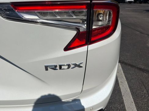 Used 2023 Acura RDX FWD w/ Technology Package image 5