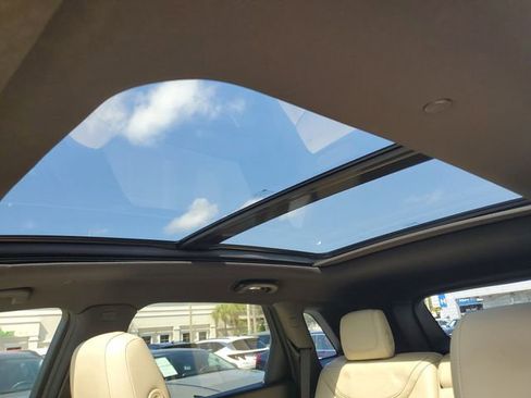 Used 2019 Cadillac XT5 Luxury image 22