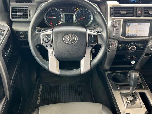 Certified 2018 Toyota 4Runner SR5 Premium AWD/4WD image 14