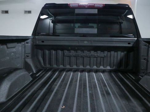 Used 2022 GMC Sierra 2500 Denali AWD/4WD image 32