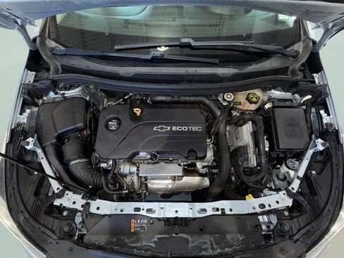 Used 2017 Chevrolet Cruze Premier w/ Enhanced Convenience Package FWD image 43