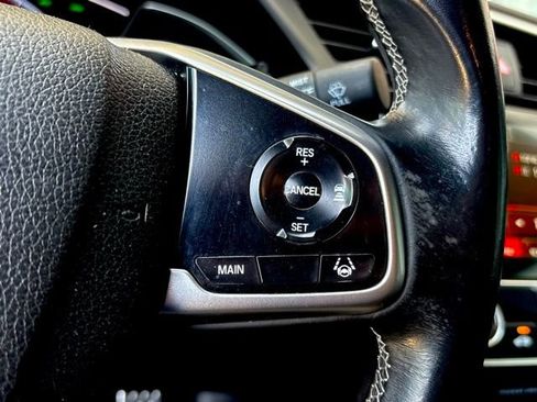 Used 2019 Honda Civic Sport image 16