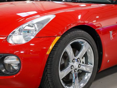 Used 2007 Pontiac Solstice GXP w/ Premium Package image 15