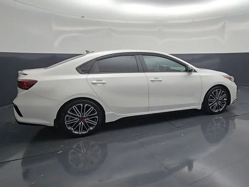 Used 2021 Kia Forte GT w/ GT2 Package FWD image 11
