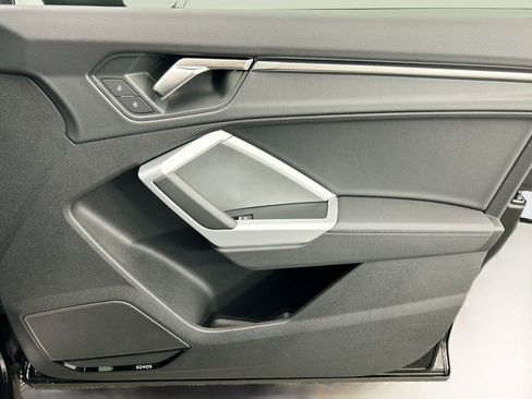 New 2025 Audi Q3 2.0T Premium image 23