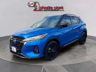 Used 2023 Nissan Kicks SR w/ SR Premium Package image 1