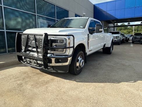 Used 2024 Ford F350 Lariat w/ Lariat Ultimate Package AWD/4WD image 4