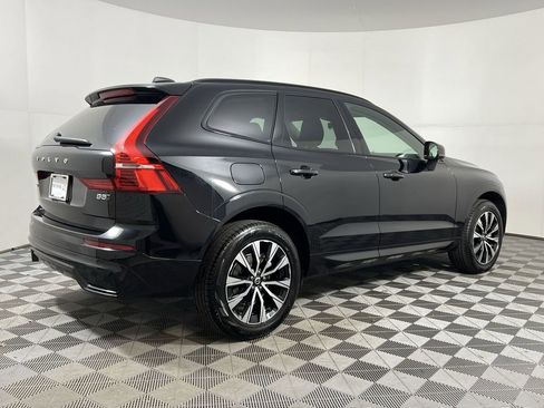 Certified 2025 Volvo XC60 B5 Core w/ Climate Package image 10