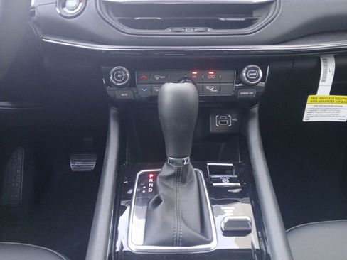 New 2026 Jeep Compass Latitude AWD/4WD image 3