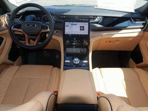New 2025 Jeep Grand Cherokee Summit w/ Adv Protech Group IV image 9