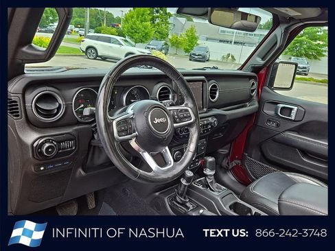 Used 2021 Jeep Wrangler Unlimited Sahara w/ Cold Weather Group AWD/4WD image 4
