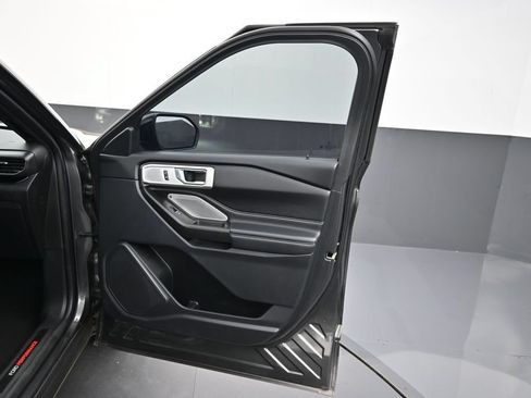 Used 2020 Ford Explorer ST w/ ST High-Performance Pack AWD/4WD image 19