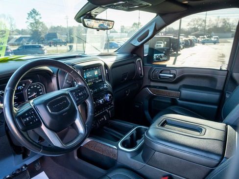 Used 2020 GMC Sierra 2500 Denali w/ Denali Ultimate Package image 5