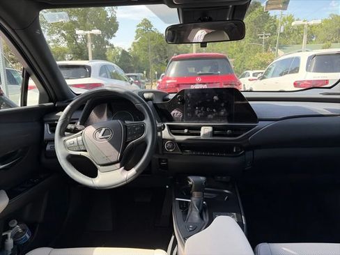 Used 2023 Lexus UX 250h F Sport w/ Accessory Package (Z1) FWD image 8