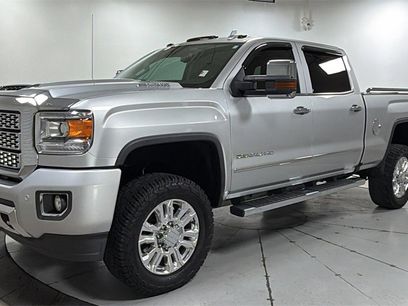 Used 2018 GMC Sierra 2500 Denali w/ Duramax Plus Package