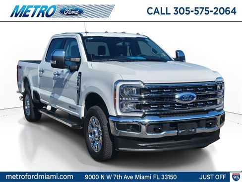 Certified 2025 Ford F250 Lariat w/ Chrome Package image 1