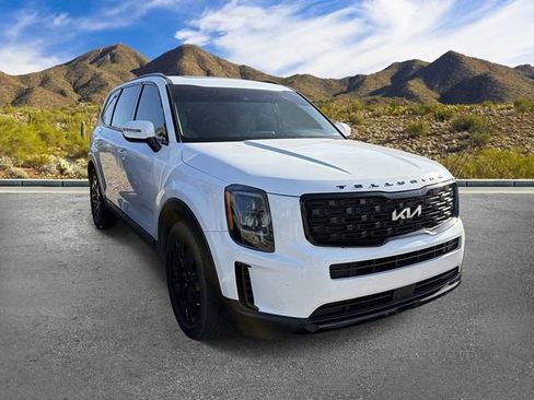 Used 2022 Kia Telluride EX w/ EX Premium Package AWD/4WD image 4