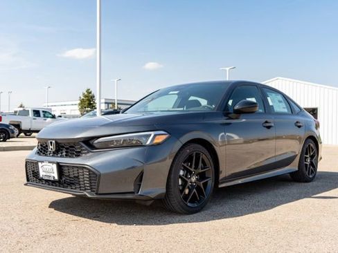 Used 2025 Honda Civic Sport image 3