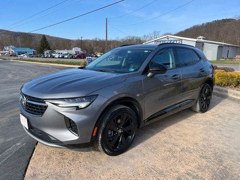 Used 2022 Buick Envision Essence w/ Sport Touring Package image 3