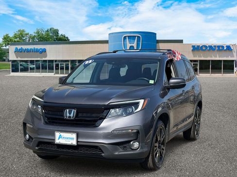 Certified 2022 Honda Pilot Special Edition image 2