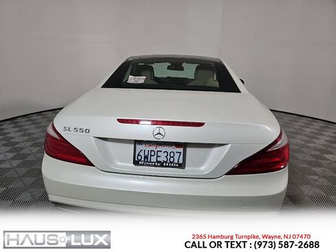 Used 2013 Mercedes-Benz SL 550 w/ Premium Pkg image 6