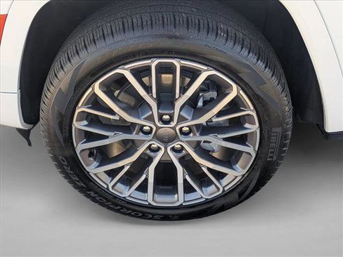 Used 2021 Jeep Grand Cherokee L Summit image 22