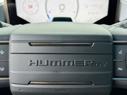New 2025 GMC Hummer EV 3X w/ LPO, Illumination Package image 25