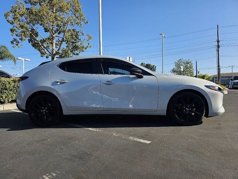 Certified 2025 MAZDA MAZDA3 s Sport image 10