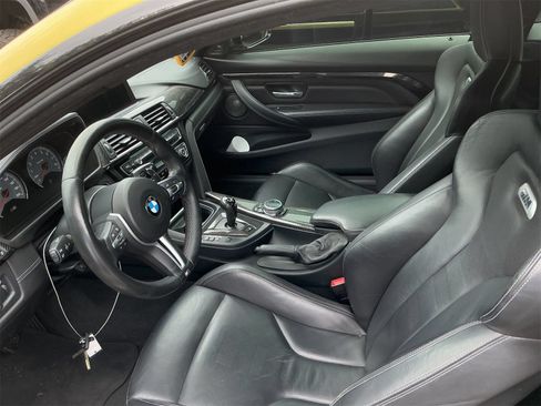 Used 2015 BMW M4 Coupe RWD image 3