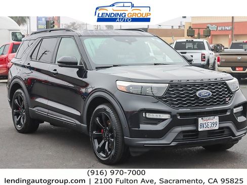 Used 2020 Ford Explorer ST w/ ST Street Pack image 5