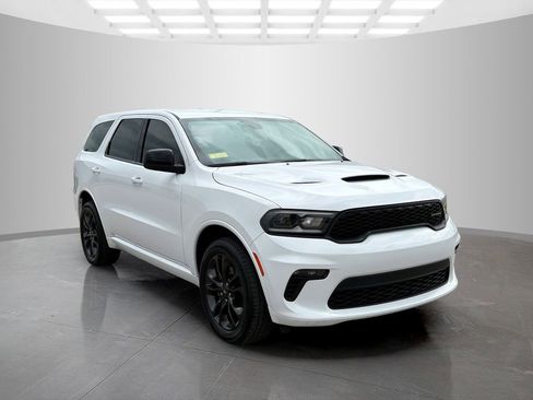 Used 2022 Dodge Durango GT w/ Blacktop Package AWD/4WD image 2