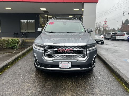 Used 2021 GMC Acadia Denali w/ Denali Ultimate Package AWD/4WD image 2