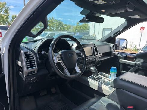 Used 2015 Ford F150 Platinum AWD/4WD image 5