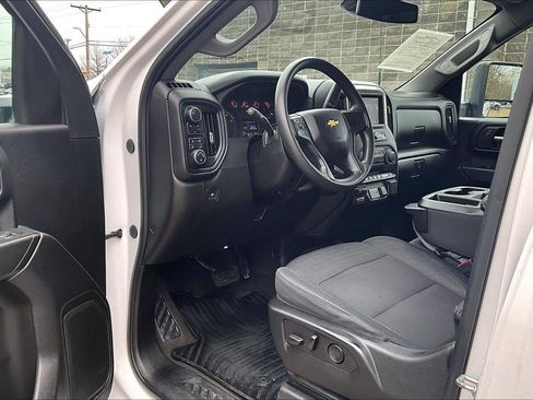 Used 2025 Chevrolet Silverado 2500 Custom w/ Custom Value Package AWD/4WD image 13