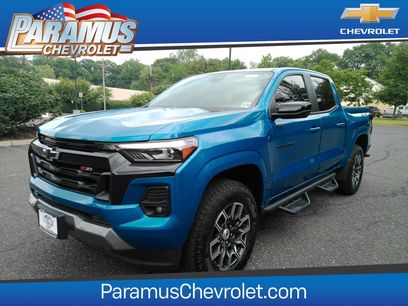 Used 2023 Chevrolet Colorado Z71 w/ Z71 Convenience Package 2