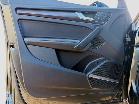 Certified 2023 Audi Q5 2.0T Premium Plus w/ Premium Plus Package image 21